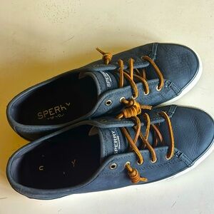 Sperry Crest Vibe washable leather Navy blue women’s Size 8.5 GUC